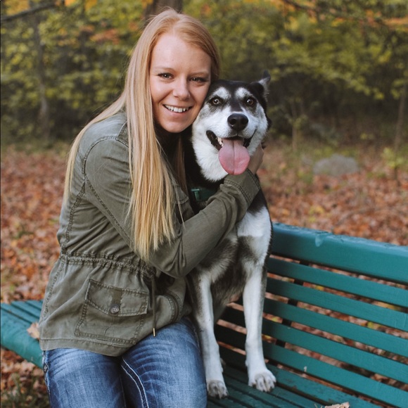 Meet your Posher, Alley - Picture 3 of 4